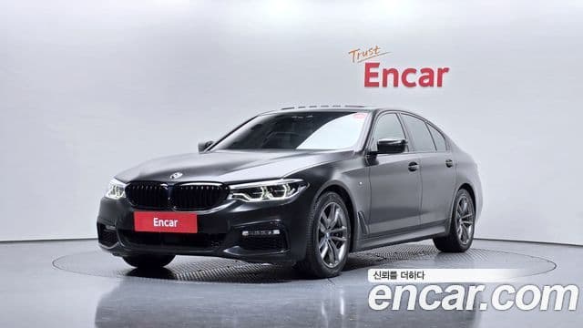 BMW 5 Series (G30)
