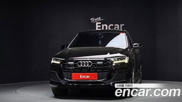 Audi Q7 (4M) 3