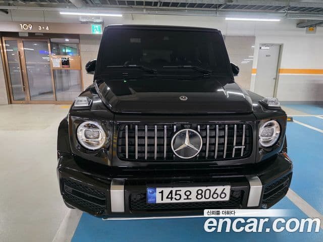Mercedes-Benz G-Class W463b
