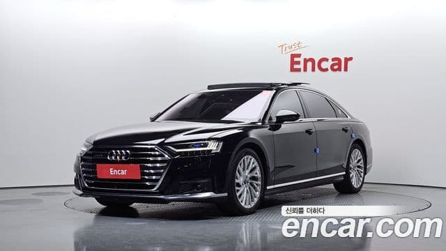 Audi A8 (D5)