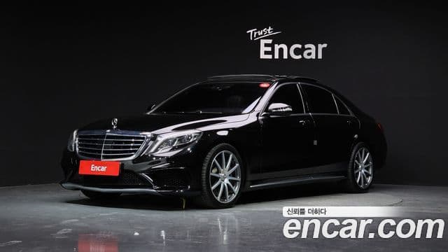 Mercedes-Benz S-Class W222