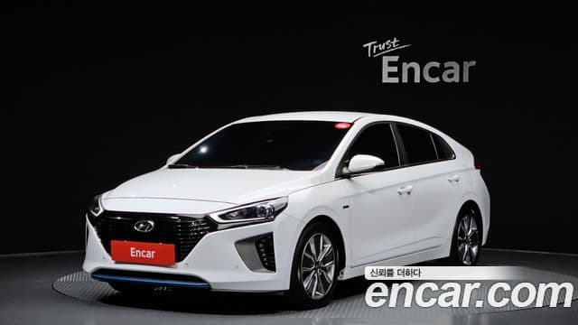 Hyundai Ioniq Hybrid
