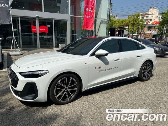 Audi A5 (B10)