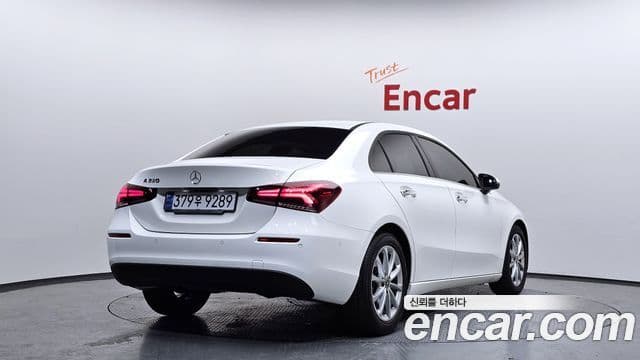 Mercedes-Benz A-Class W177 2