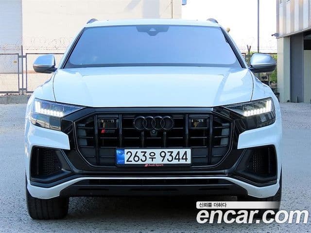 Audi SQ8 (4M)