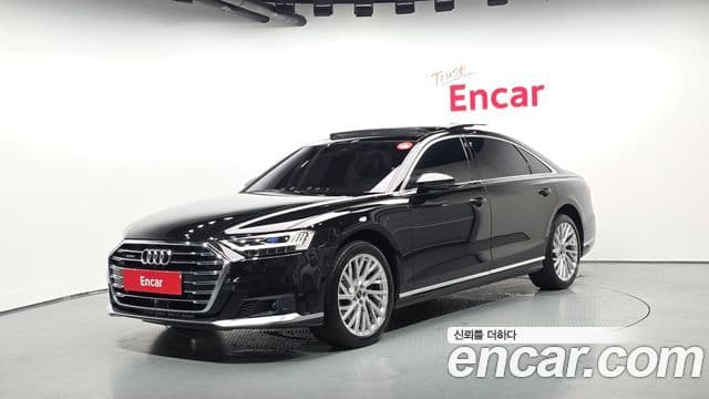 Audi A8 (D5)