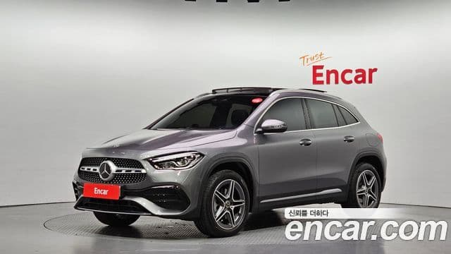 Mercedes-Benz GLA-Class H247