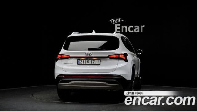 Hyundai The New Santa Fe 4
