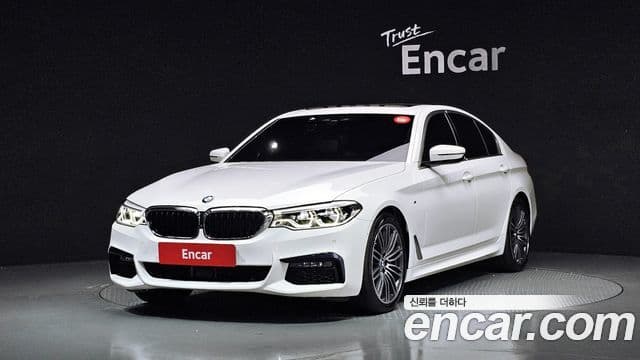 BMW 5 Series (G30)