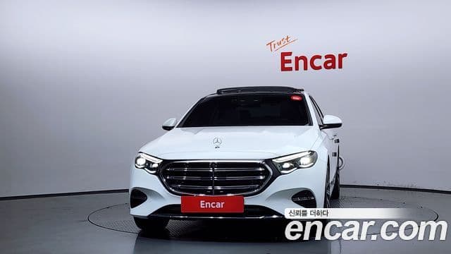 Mercedes-Benz E-Class W214 3