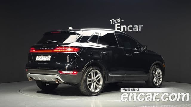 Lincoln MKC 2