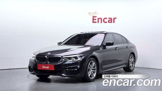 BMW 5 Series (G30)