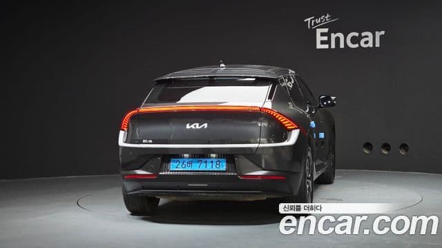 Kia EV6 4
