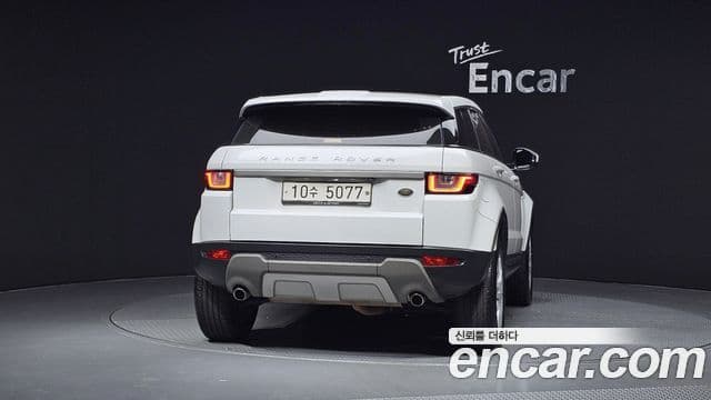 Land Rover Range Rover Evoque 4
