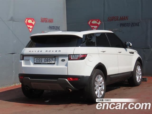Land Rover Range Rover Evoque 3