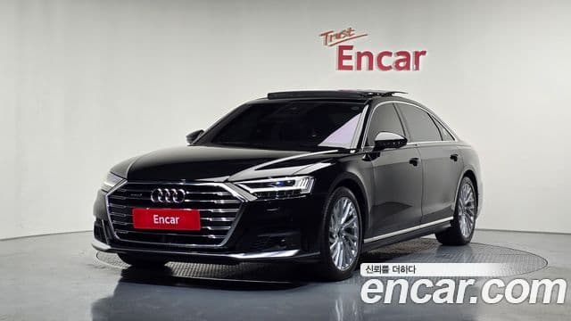 Audi A8 (D5)