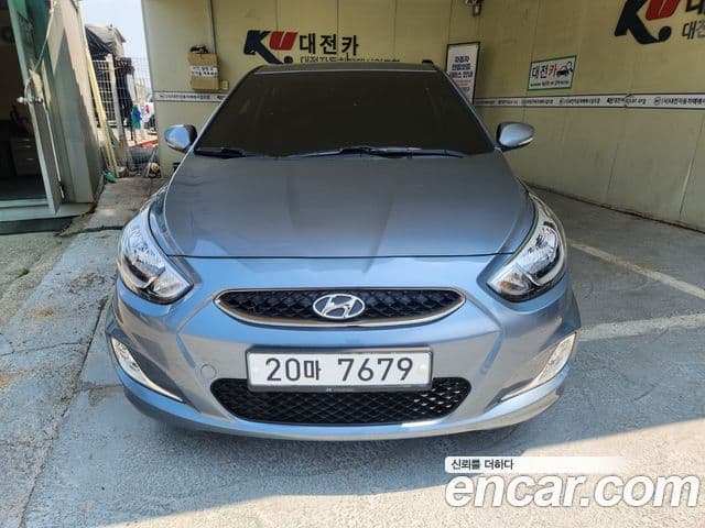 Hyundai Accent (New)