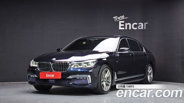 BMW 7 Series (G11)