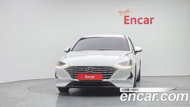Hyundai Sonata Hybrid (DN8) 3