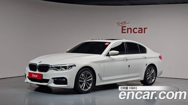 BMW 5 Series (G30)