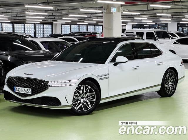 Genesis G90 (RS4)