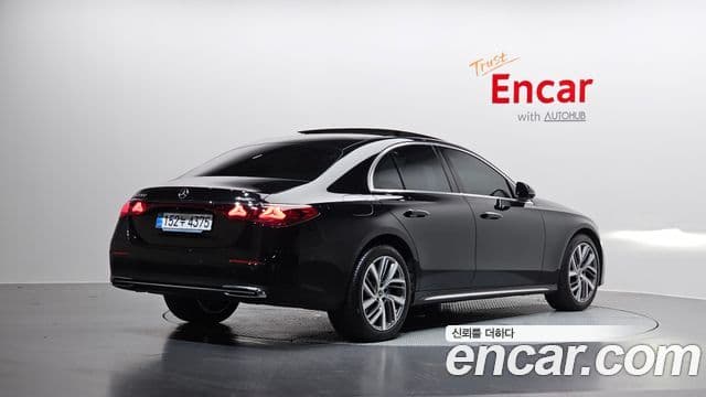 Mercedes-Benz E-Class W214 2