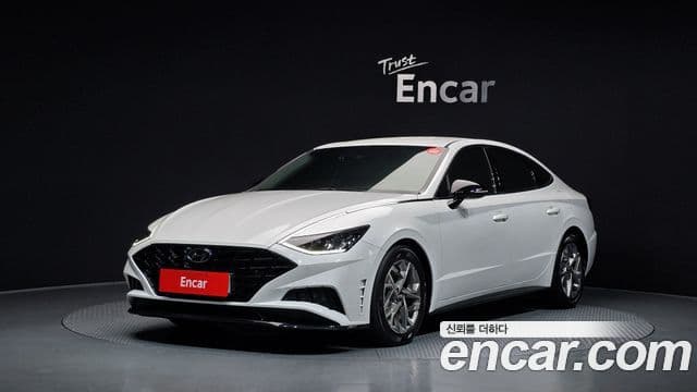 Hyundai Sonata (DN8)