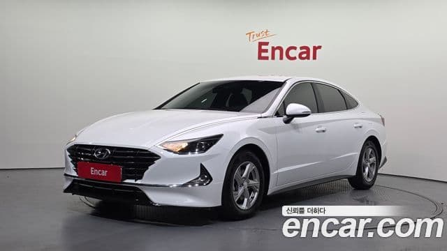 Hyundai Sonata (DN8)