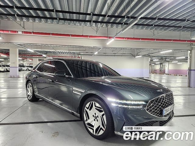 Genesis G90 (RS4)