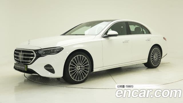 Mercedes-Benz E-Class W214