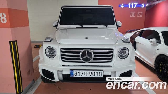 Mercedes-Benz G-Class W465