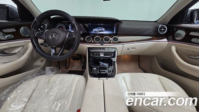 Mercedes-Benz E-Class W213