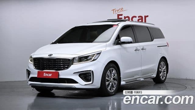 Kia The New Carnival 1