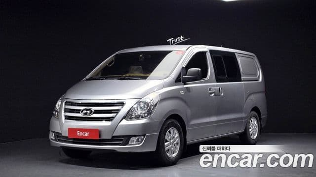 Hyundai Grand Starex