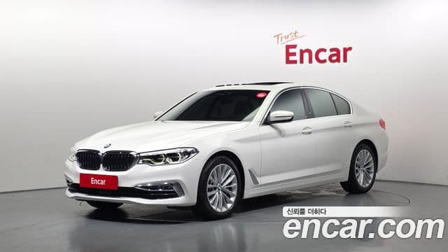 BMW 5 Series (G30)