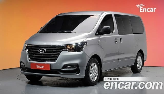 Hyundai The New Grand Starex 1