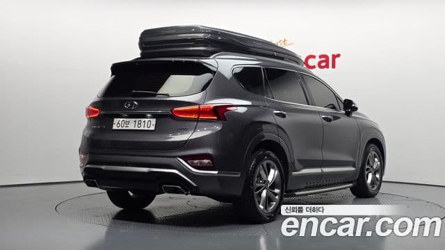 Hyundai Santa Fe TM 2