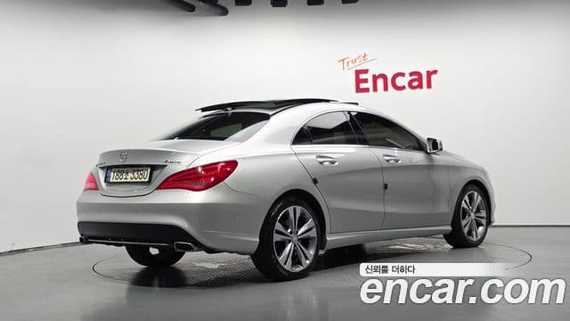 Mercedes-Benz CLA-Class C117 2
