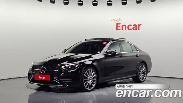 Mercedes-Benz E-Class W213 1