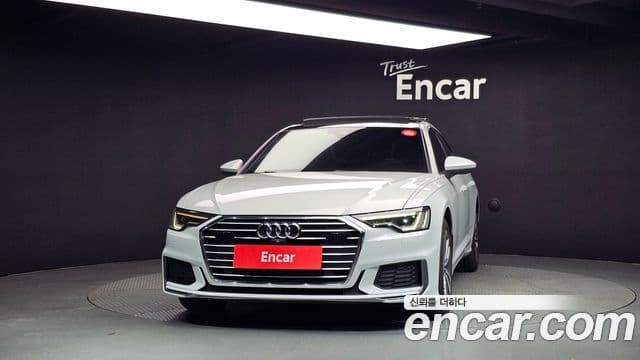 Audi A6 (C8) 3