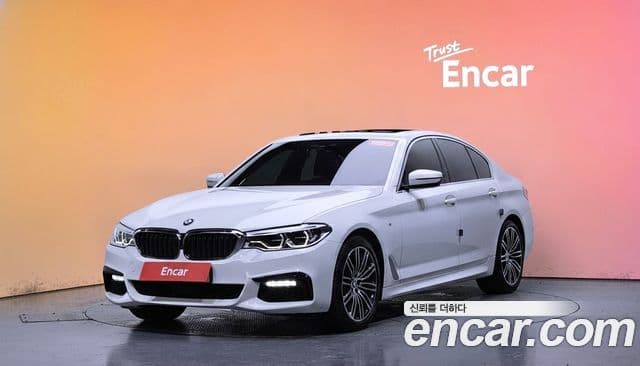 BMW 5 Series (G30)