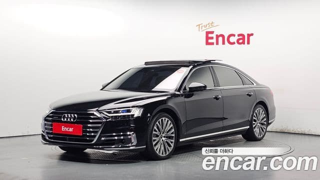 Audi A8 (D5)