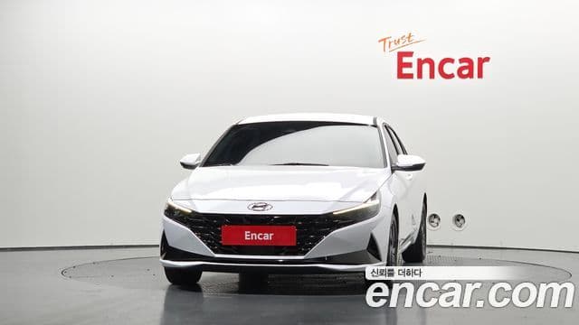 Hyundai Avante Hybrid (CN7) 3