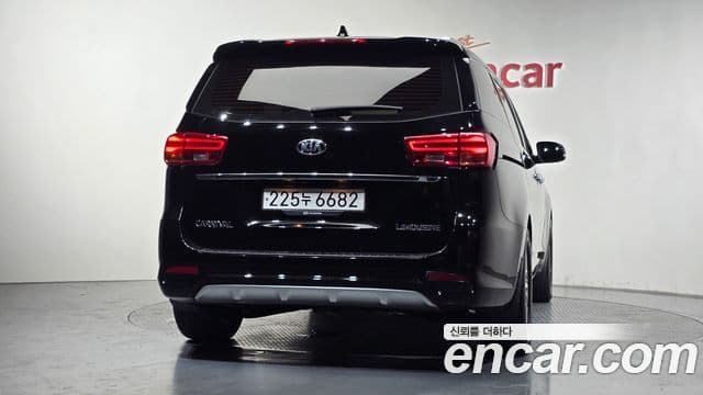 Kia The New Carnival 4