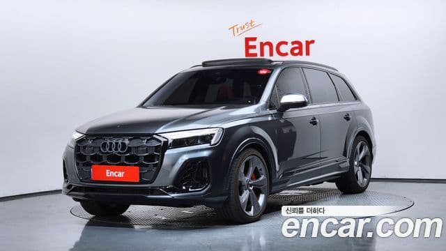 Audi SQ7 (4M)
