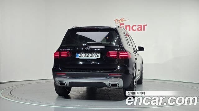 Mercedes-Benz GLB-Class X247 4