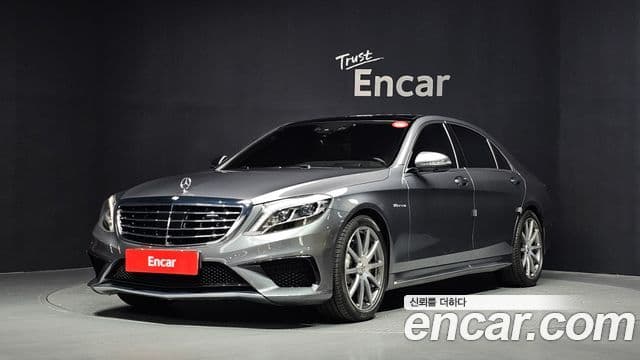 Mercedes-Benz S-Class W222