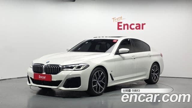 BMW 5 Series (G30)