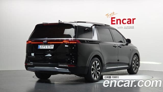 Kia Carnival 4th Gen 2