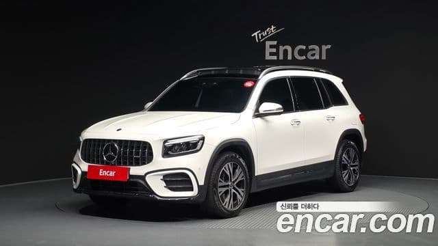 Mercedes-Benz GLB-Class X247